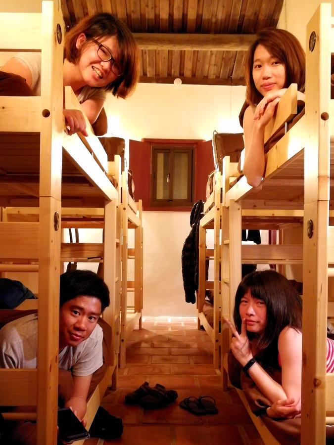 Jinning Beishan Old Western Style Hostel מראה חיצוני תמונה