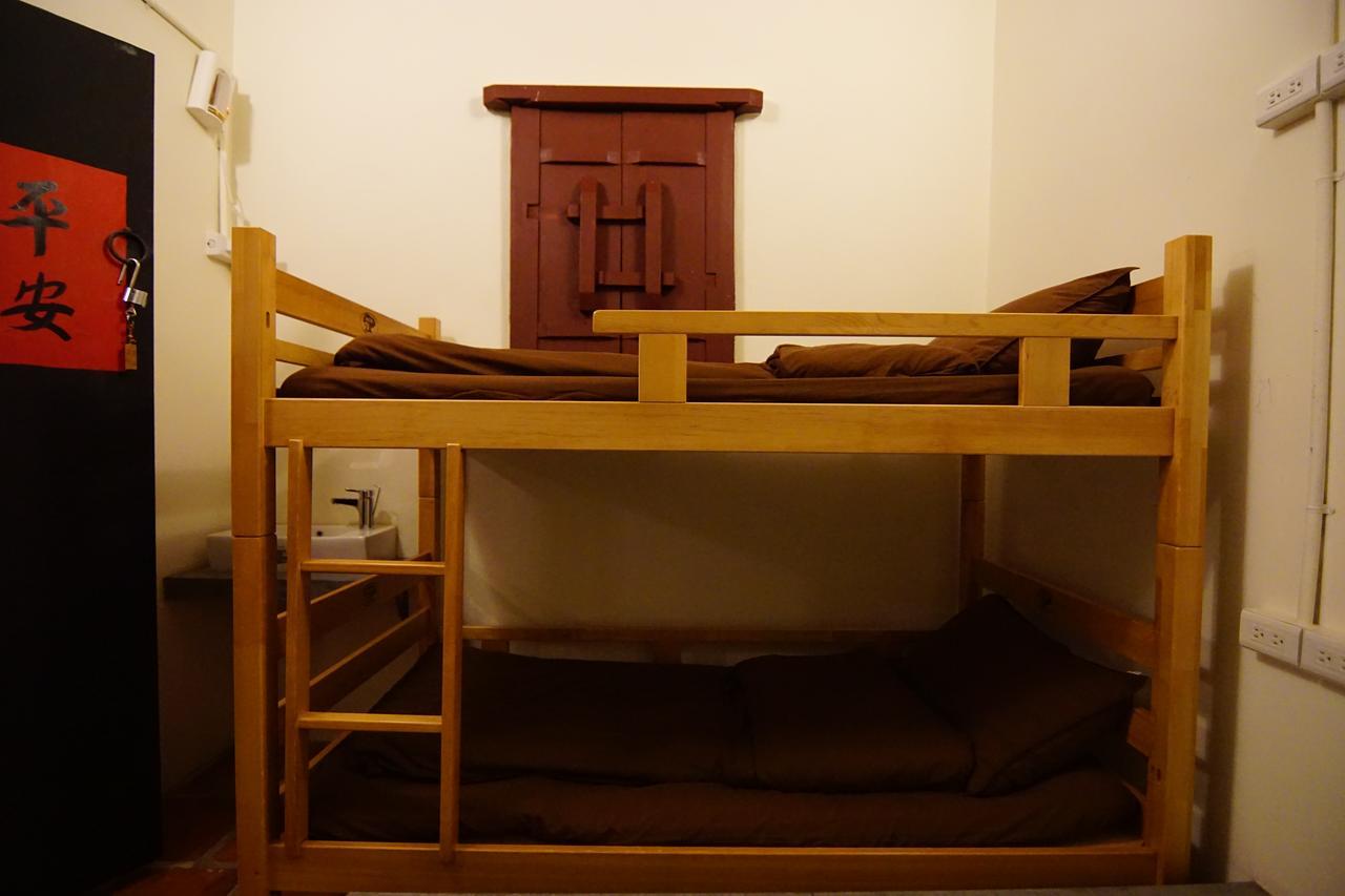 Jinning Beishan Old Western Style Hostel מראה חיצוני תמונה